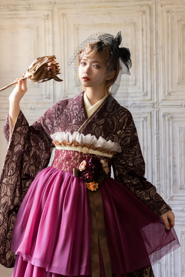 Raffine バーガンディレース